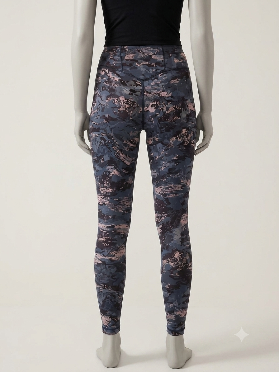 لگ ورزشی زنانه چریکی از برند H&M Sport