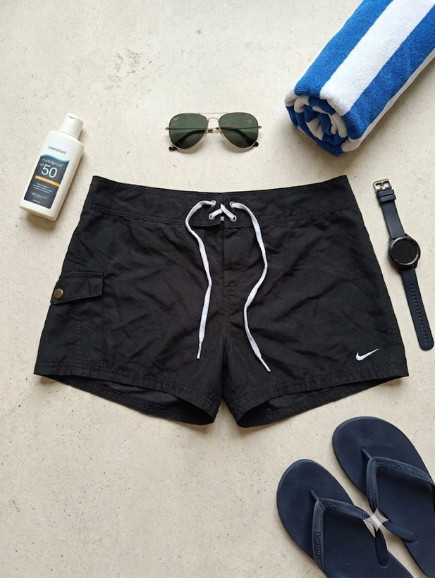 شورت زنانه اورجینال مدل کلاسیک مشکی از برند Nike