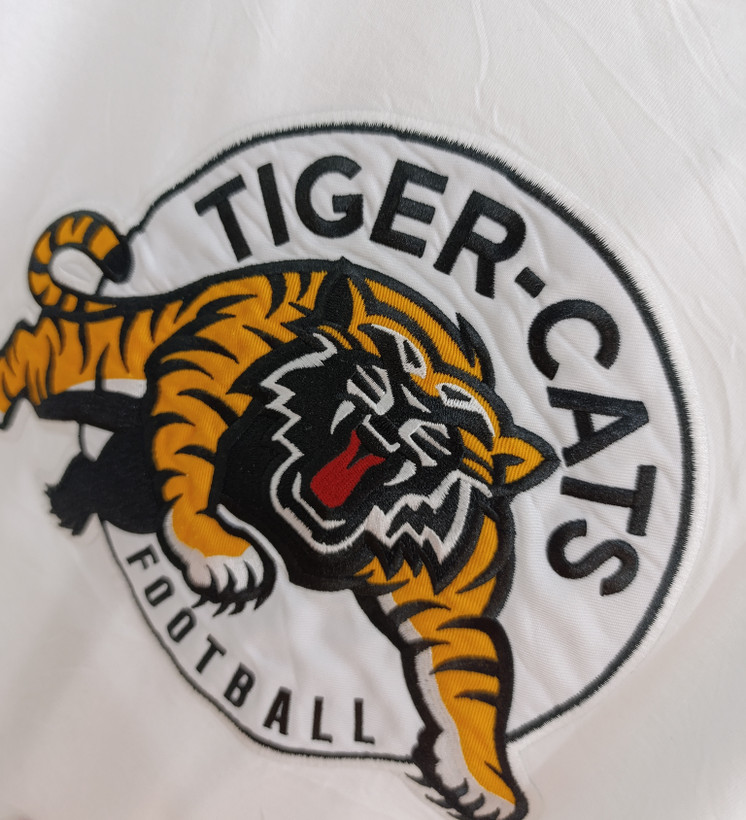 تیشرت زنانه طرح Tiger از برند JOGO