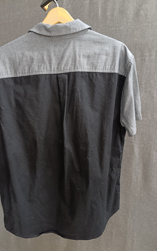 پیراهن مردانه آستین کوتاه گس (GUESS)